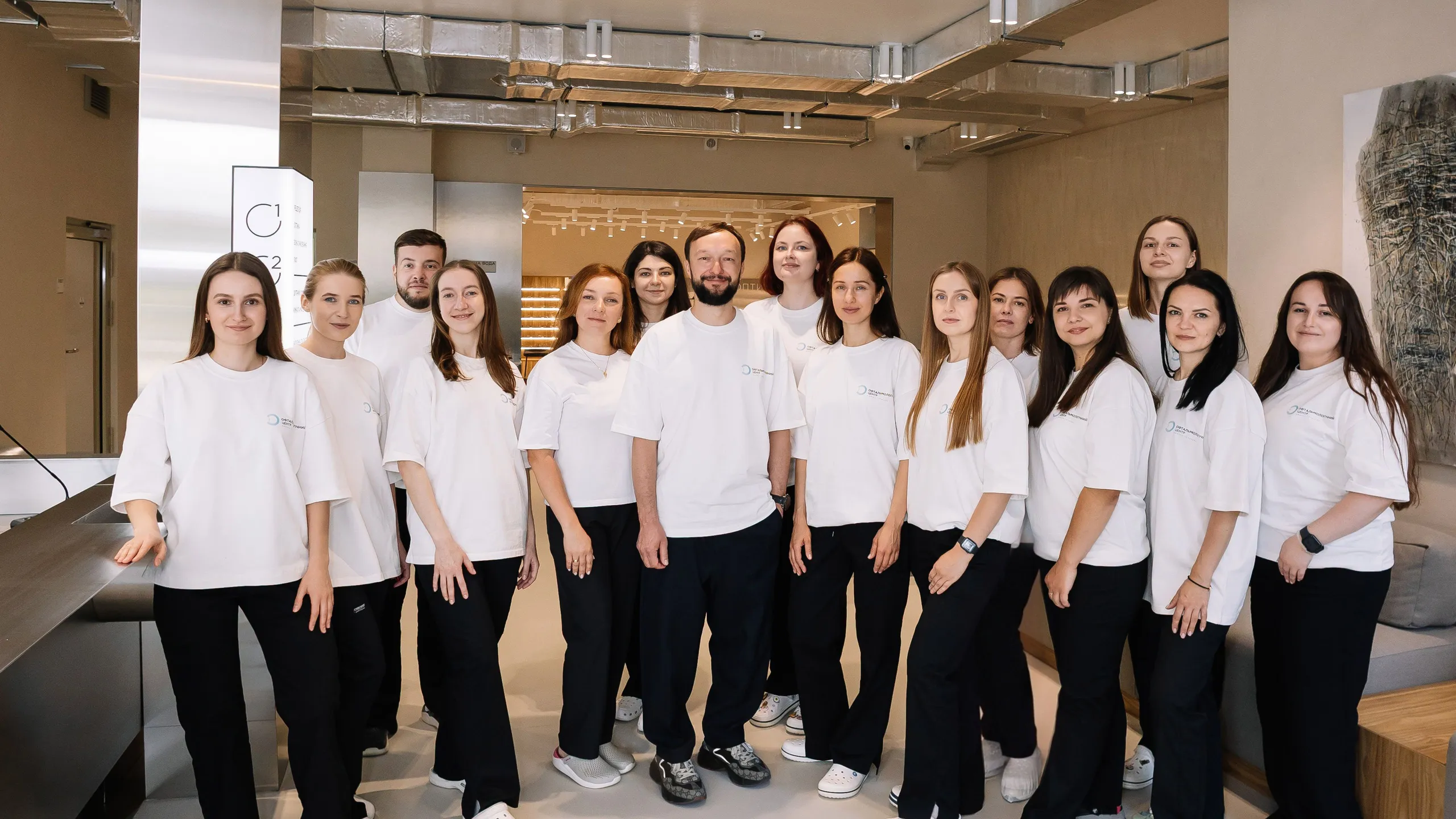 Лікарі
